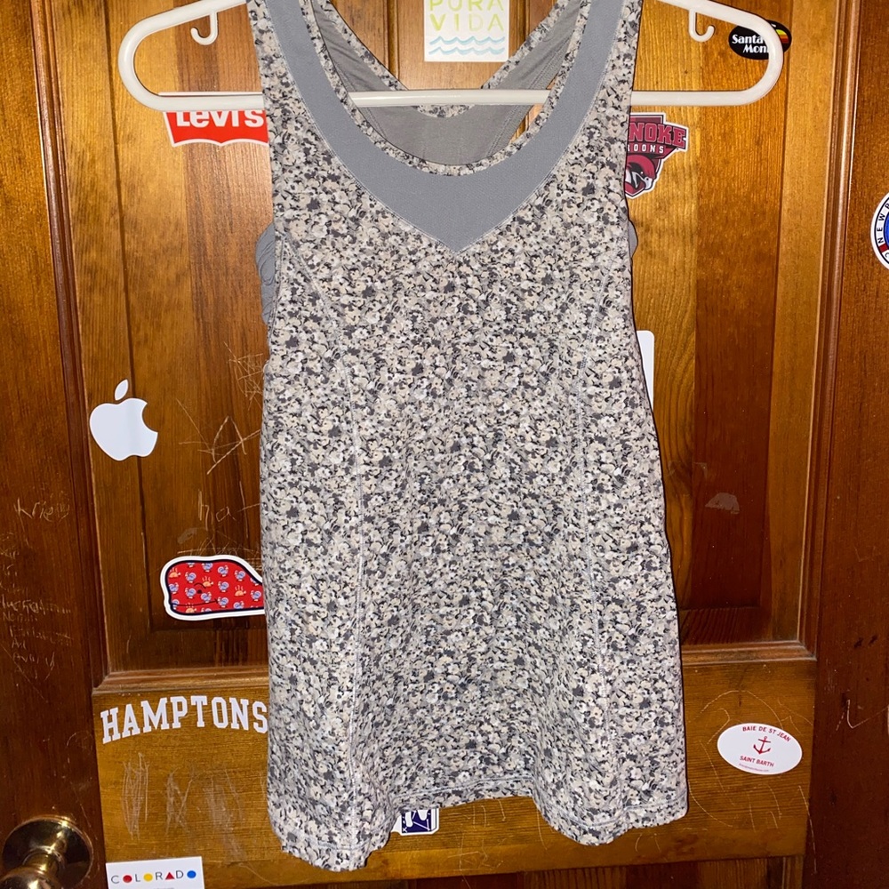 lululemon active top